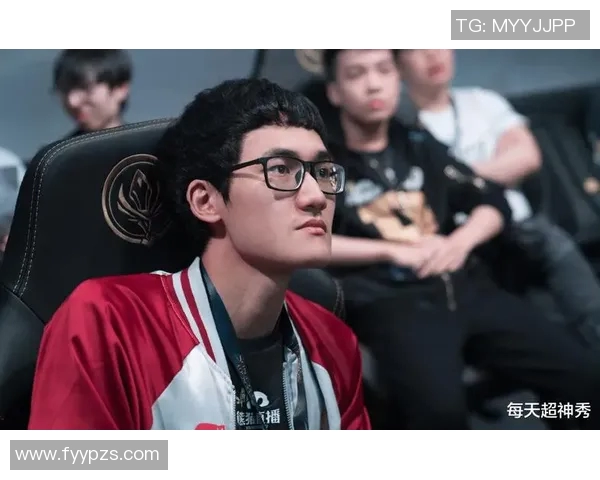 斯奈德盛赞球队节奏与阅读比赛能力已跻身联盟前三正努力塑造全新战术体系 斯奈德盛赞球队节奏与阅读比赛能力已跻身联盟前三正努力塑造全新战术体系