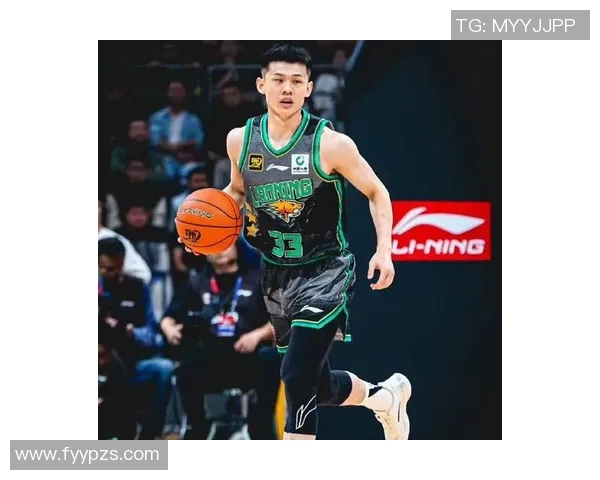 女球迷认错球员引发尴尬瞬间辽篮北控赛后趣事频出