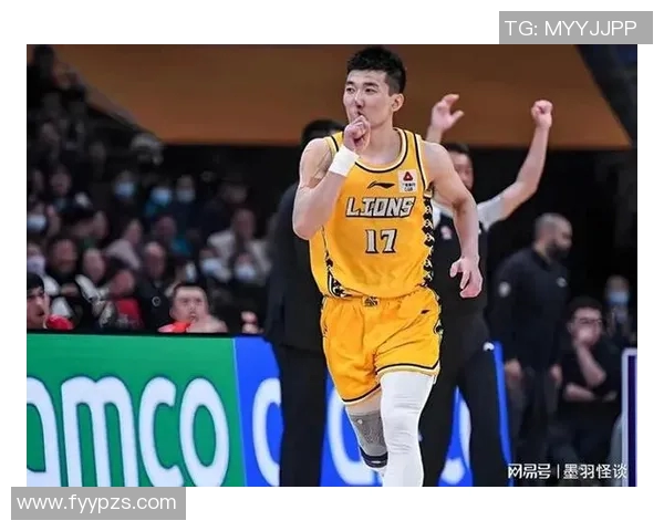 得分串联一把抓,孙铭徽先妙传周琦暴扣得手,再来高难度转身上篮 得分串联一把抓,孙铭徽先妙传周琦暴扣得手,再来高难度转身上篮