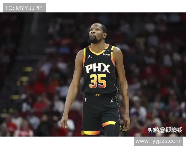 皮维：KD是历史最伟大的球员之一 我对他的防守已经做得相当不错