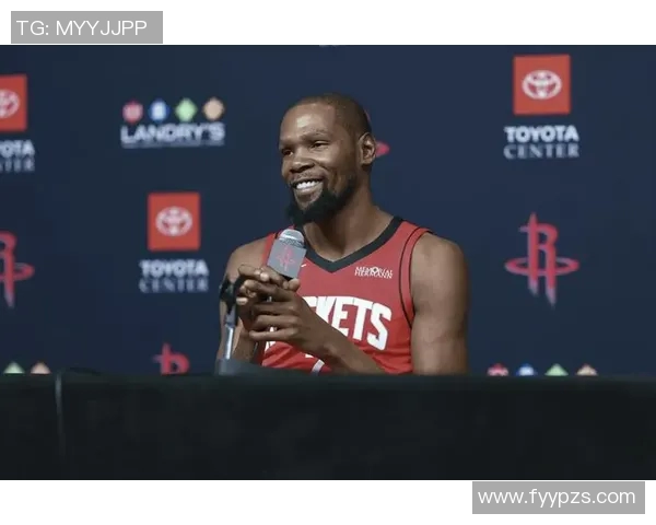 曝乌度卡透露火箭不会引进控卫！被指责全靠杜兰特 保罗名字再被提及